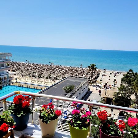 Sea View New Apartment Дуррес Экстерьер фото
