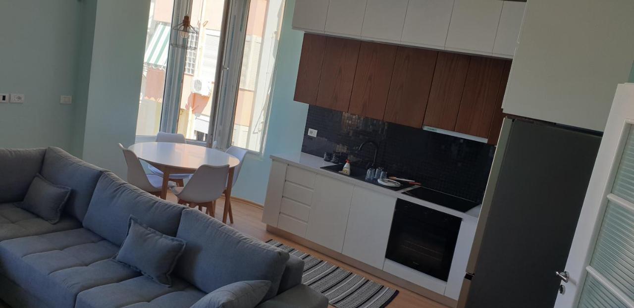 Sea View New Apartment Дуррес Экстерьер фото