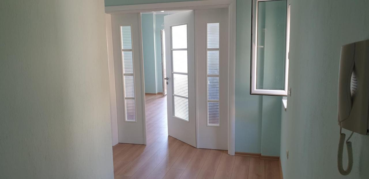 Sea View New Apartment Дуррес Экстерьер фото