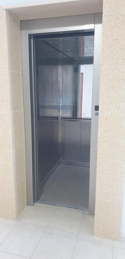 Sea View New Apartment Дуррес Экстерьер фото