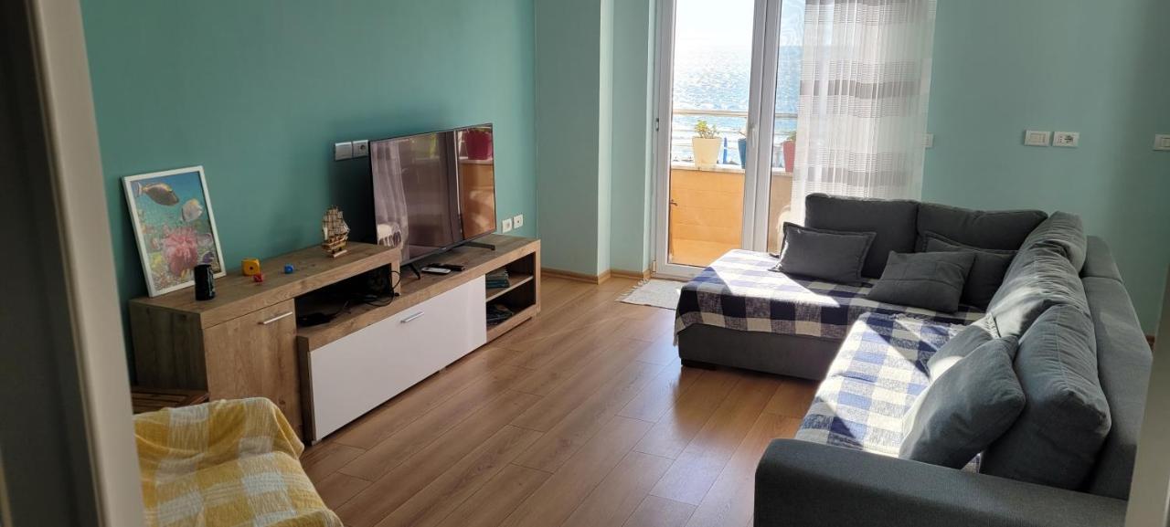 Sea View New Apartment Дуррес Экстерьер фото
